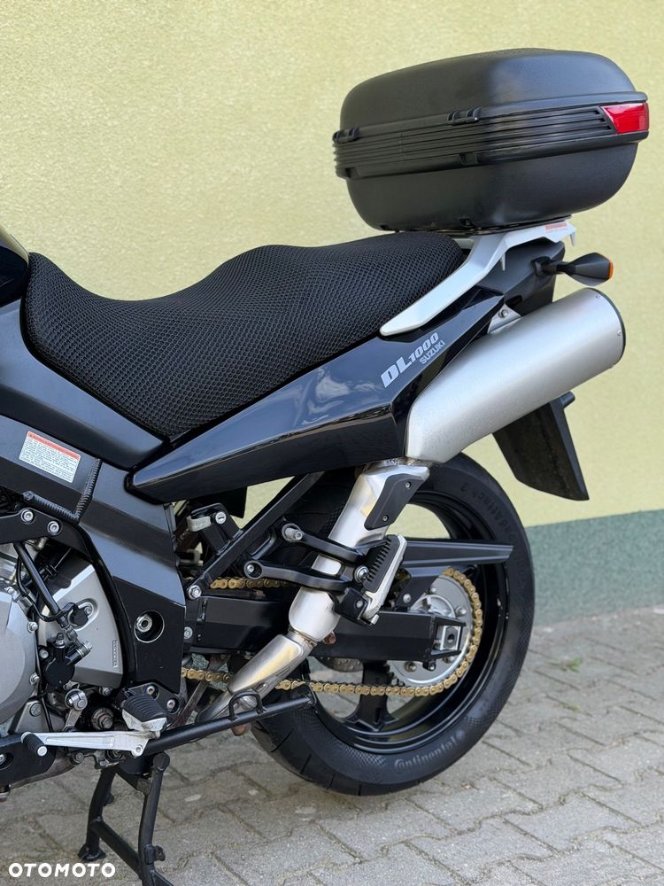 Suzuki DL - 32