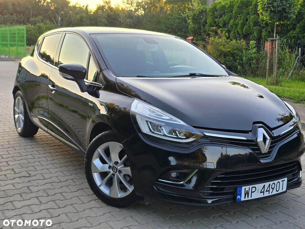 Renault Clio - 39