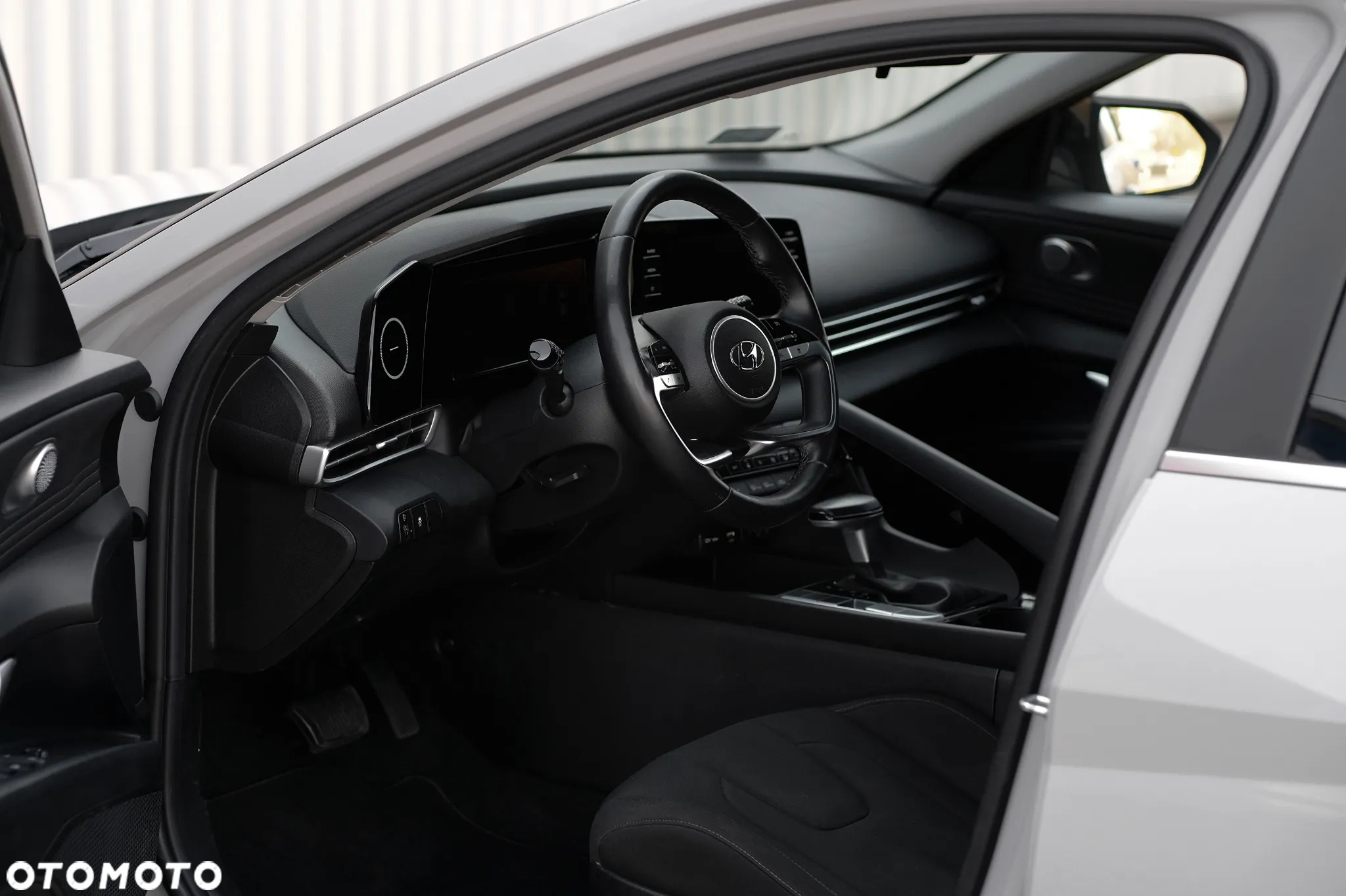 Hyundai Elantra 1.6 Smart CVT - 6