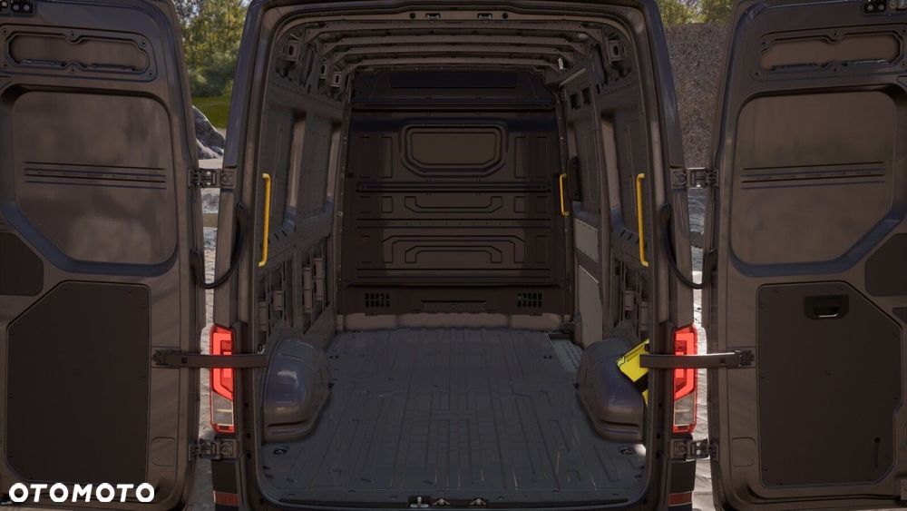 Volkswagen Crafter - 14