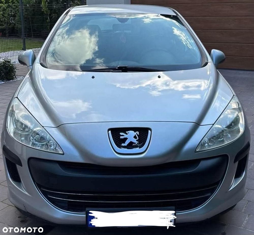 Peugeot 308 - 1