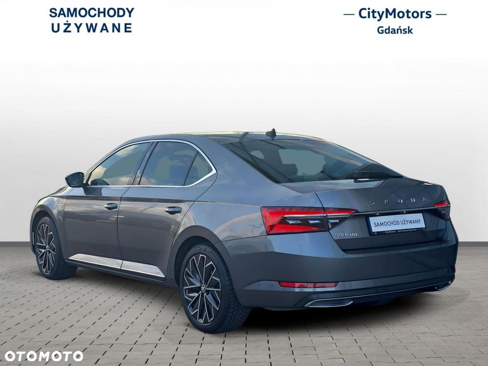 Skoda Superb 2.0 TDI SCR L&K DSG - 4