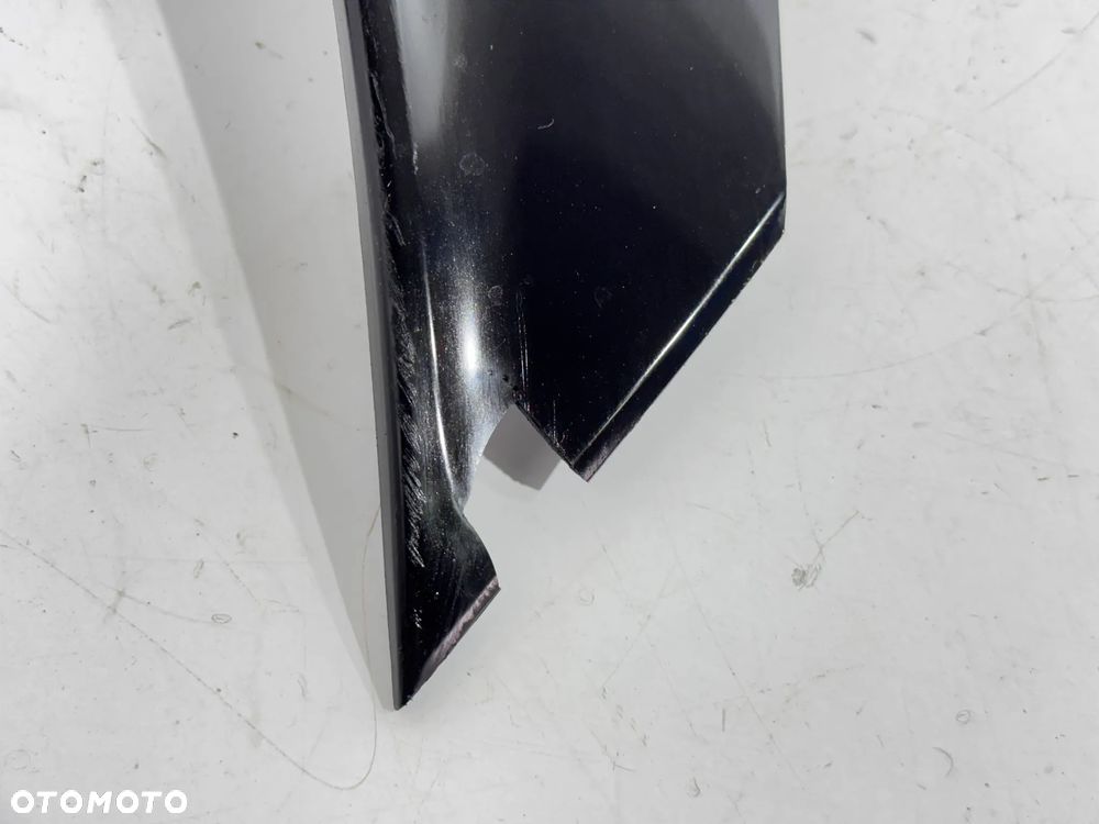 Wypełnienie lewe bumerang Yamaha T MAX T-MAX 500 06-13r. - 4