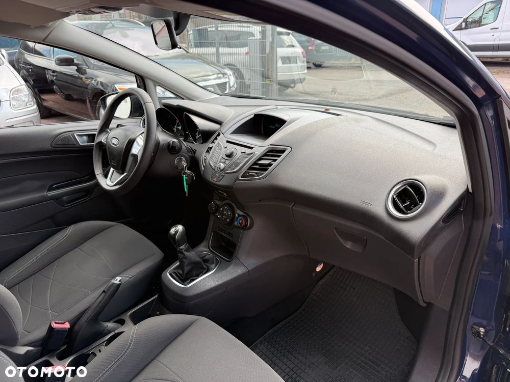 Ford Fiesta 1.25 Celebration - 19