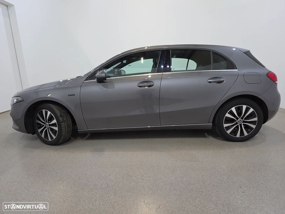 Mercedes-Benz A 250 e Progressive - 5