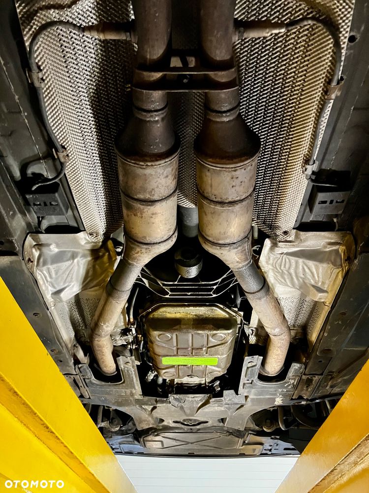 BMW Seria 7 - 40