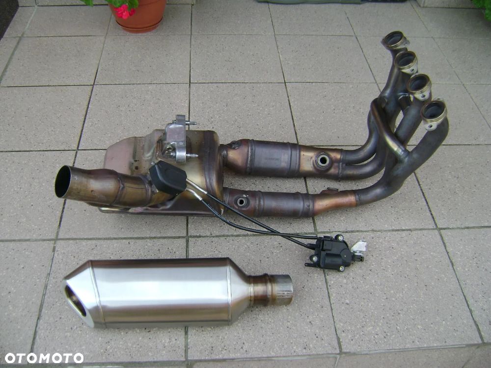 BMW S - 27