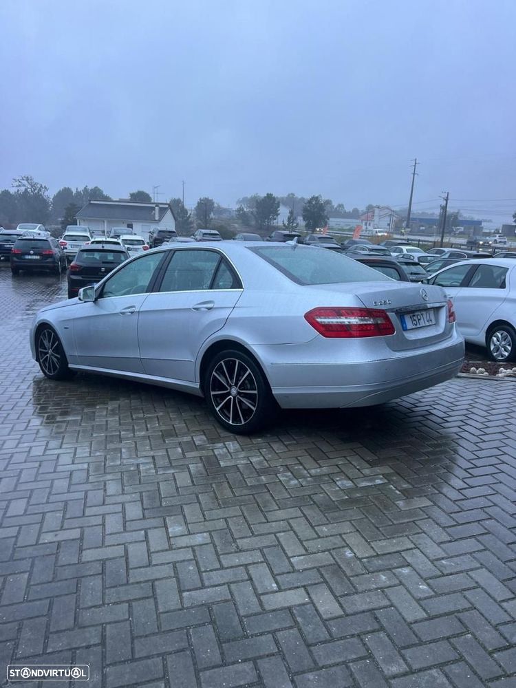 Mercedes-Benz E 250 BlueTEC Avantgarde Auto. - 3