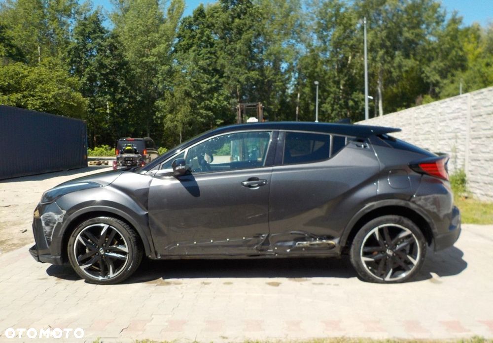 Toyota C-HR - 7