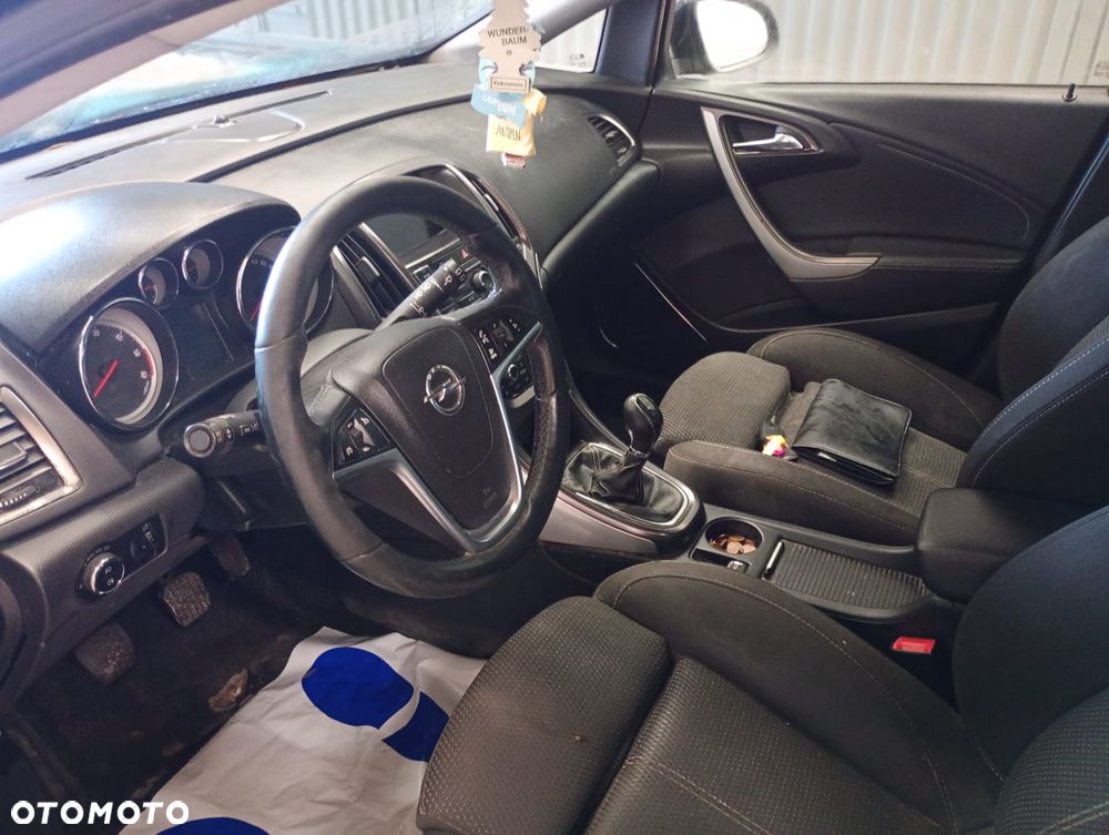 Opel Astra - 14
