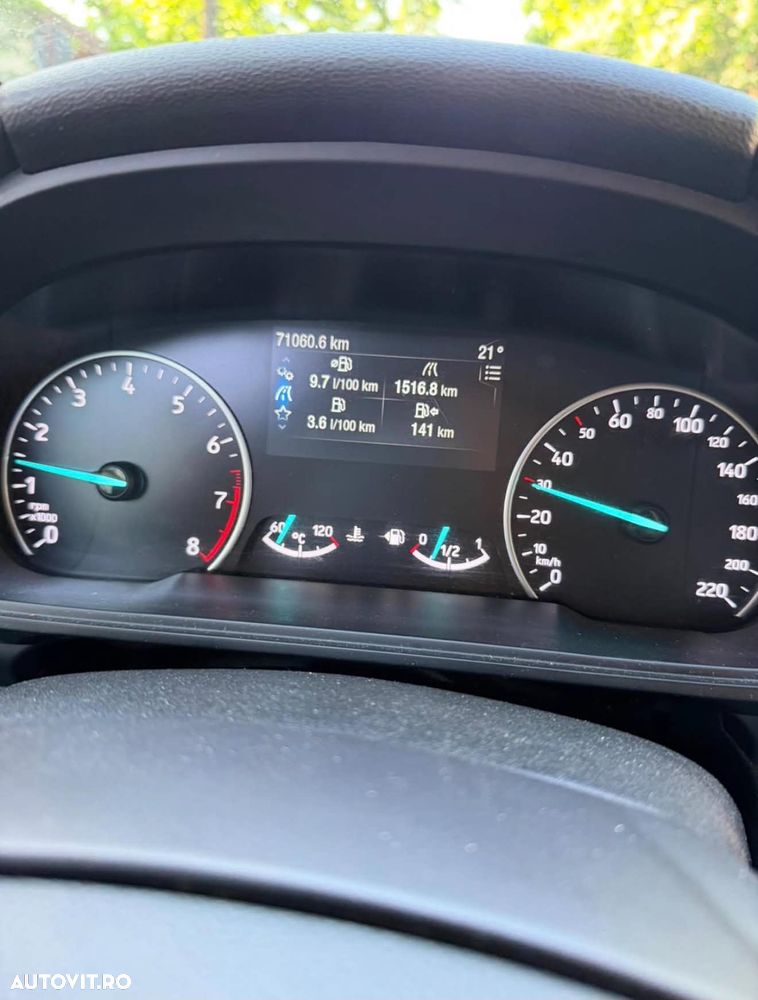 Ford EcoSport 1.0 EcoBoost Titanium - 11
