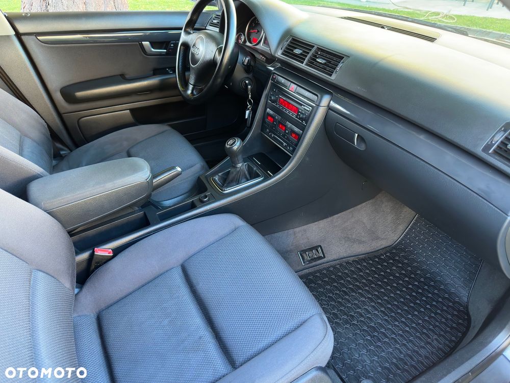 Audi A4 Avant 2 - 15