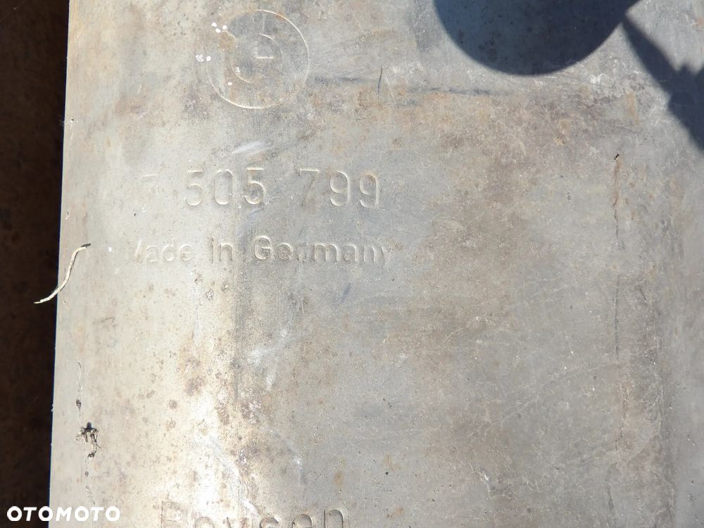 BMW - E65 - 4.4i - TŁUMIK , WYDECH - 7505799 7505798  7505797  7505795 - 2