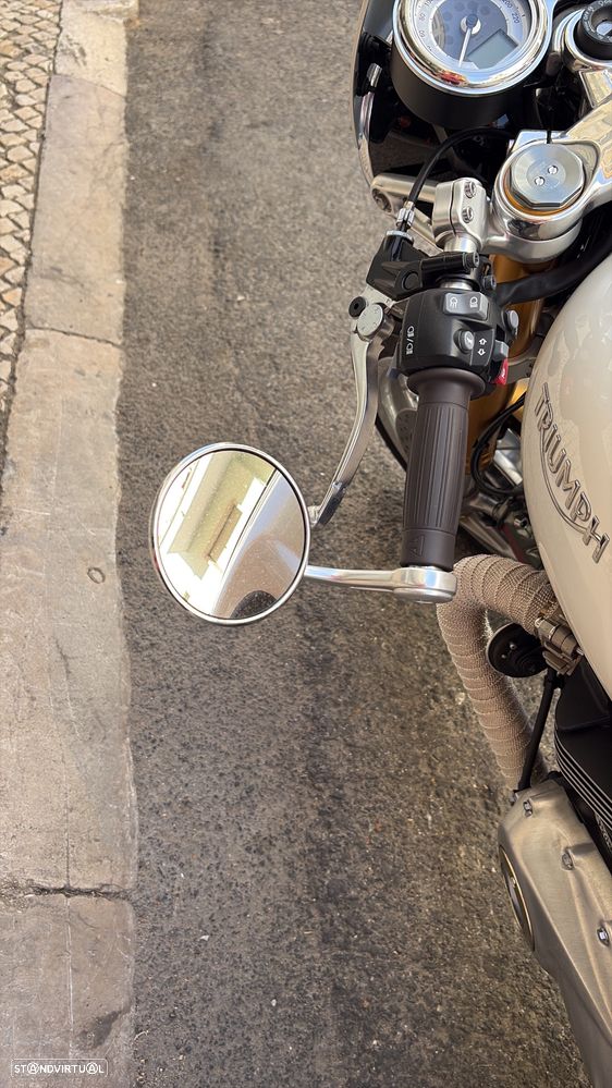Triumph Thruxton Thruxton R - 12