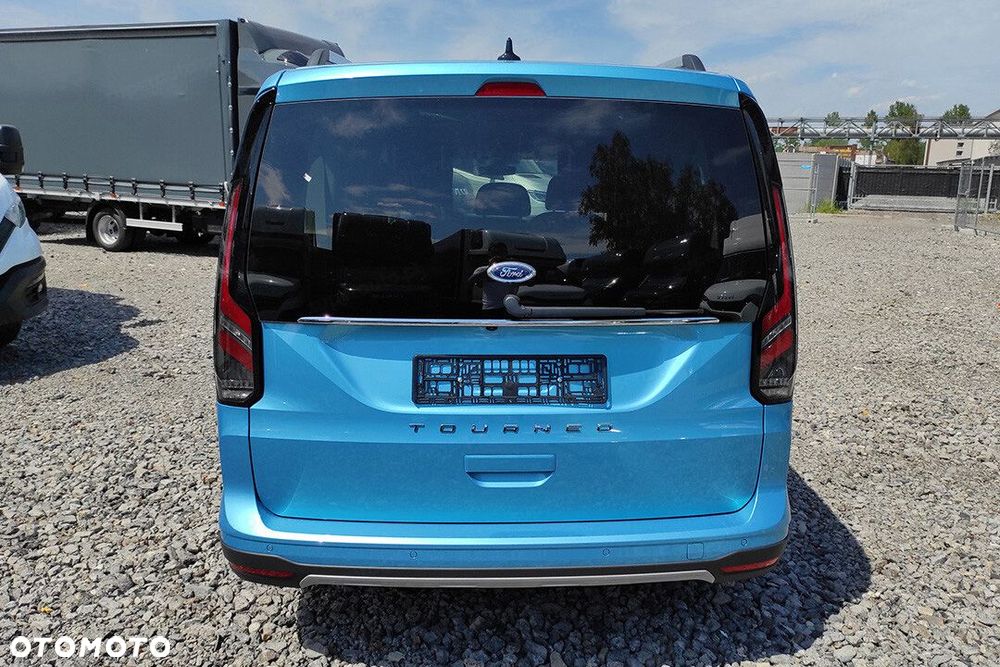 Ford Tourneo Connect - 12
