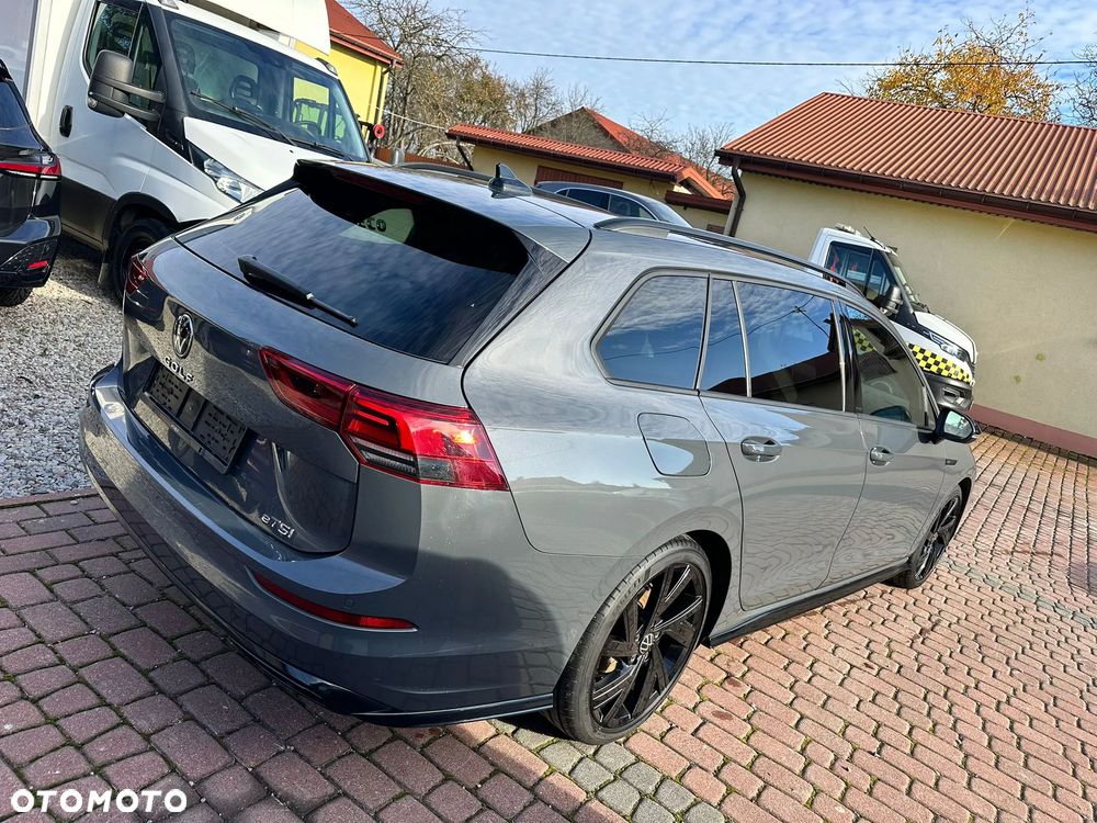 Volkswagen Golf Variant 1.5 eTSI OPF DSG R-Line - 2