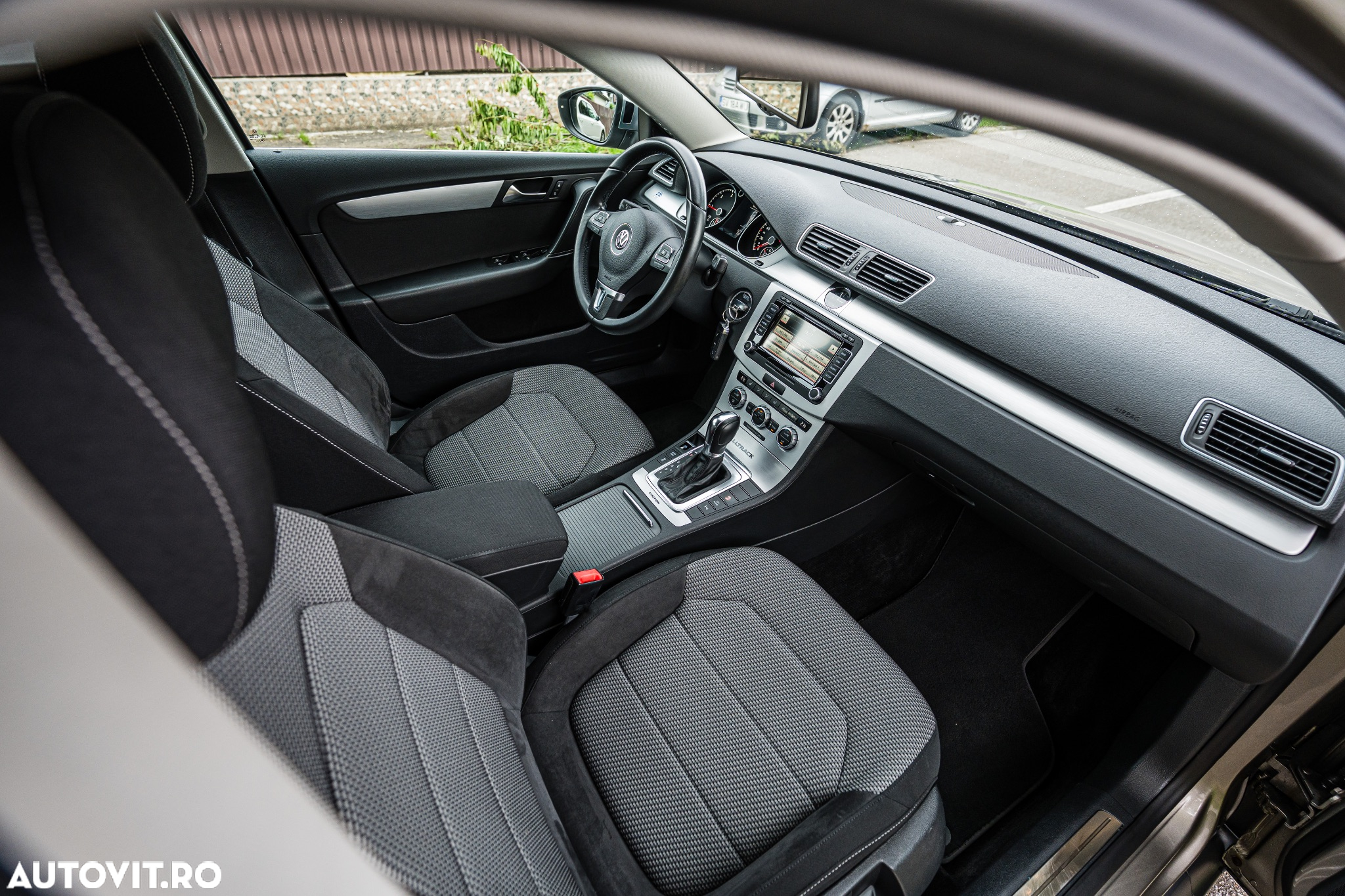 Volkswagen Passat Alltrack 2.0 TDI 4Motion DSG BlueMotion Tec - 16