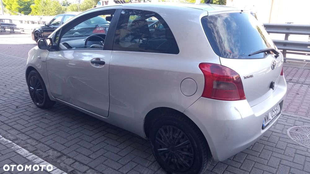 Toyota Yaris 1.4 D-4D Luna A/C - 5