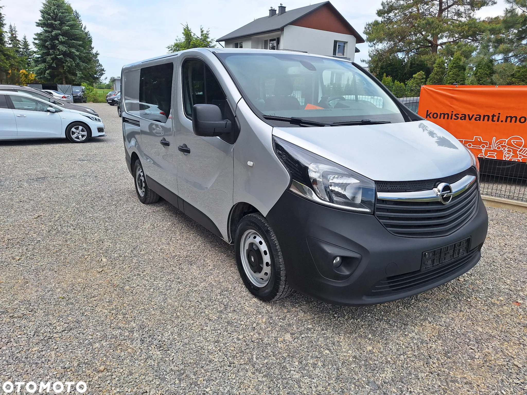 Opel Vivaro - 5