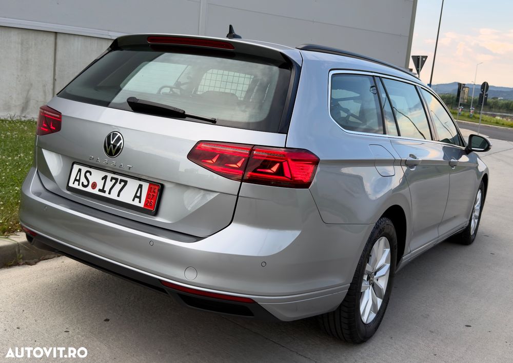 VOLKSWAGEN Passat 2023 — imagine 4