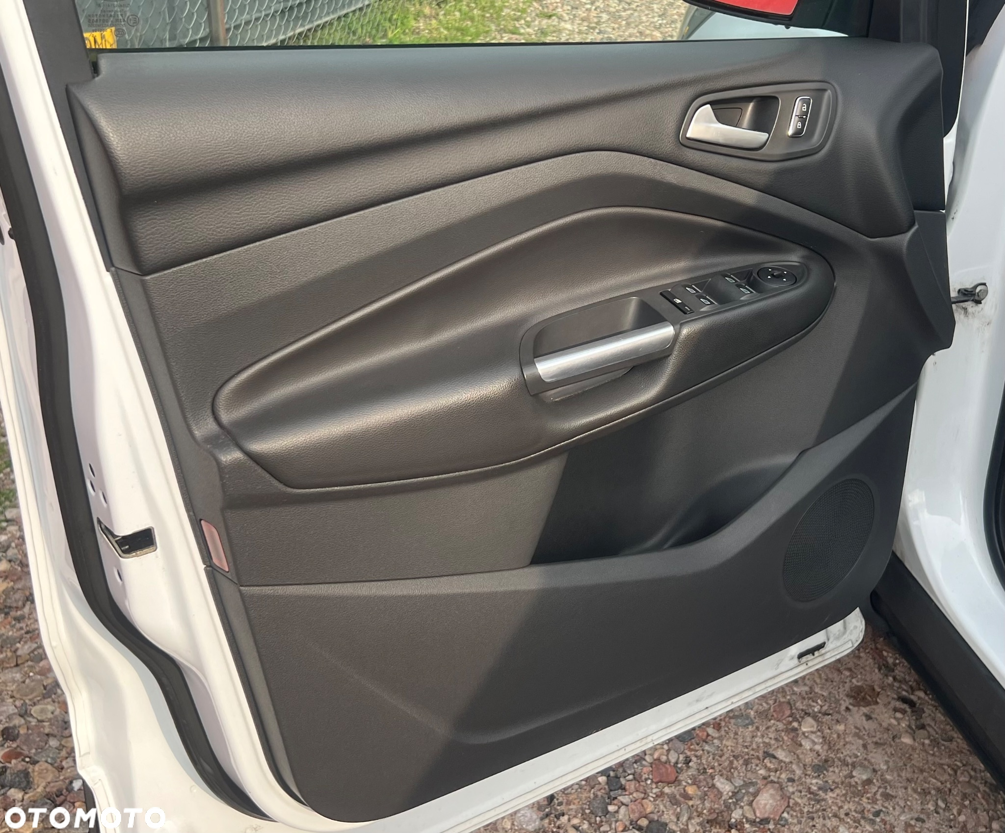Ford Kuga - 15