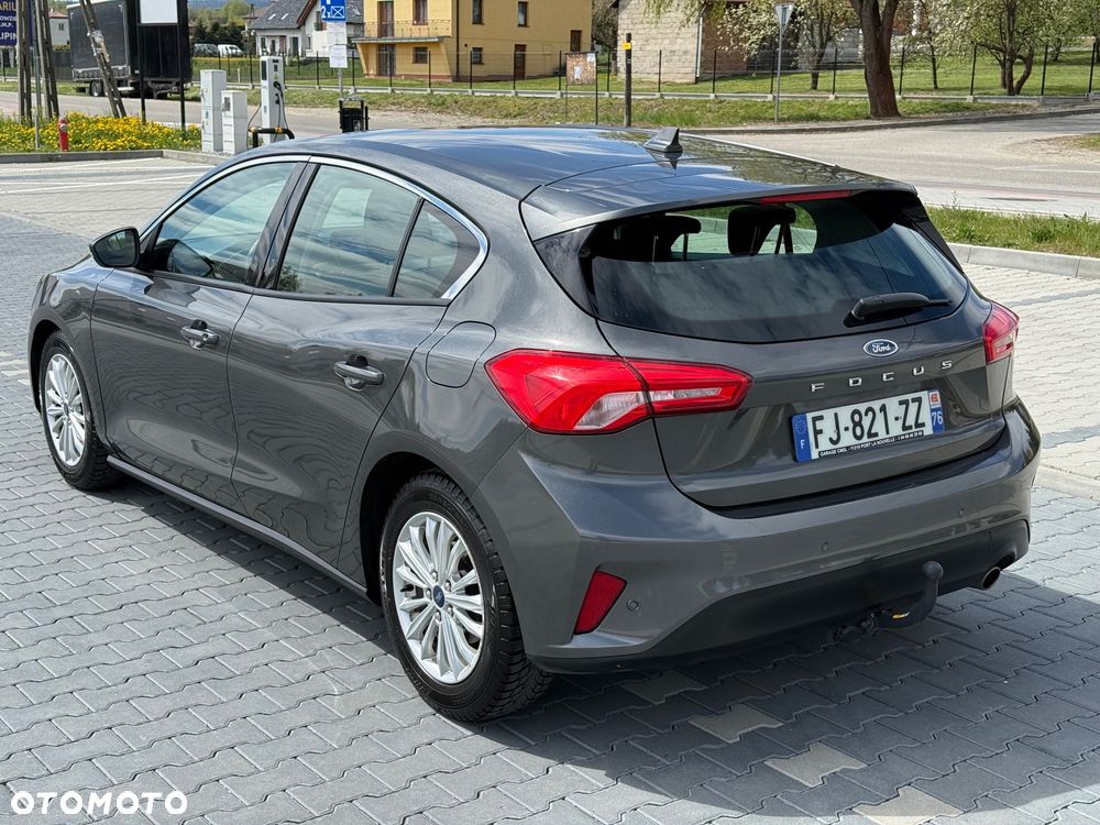 Ford Focus 1.5 EcoBlue Start-Stopp-System TITANIUM DESIGN - 14
