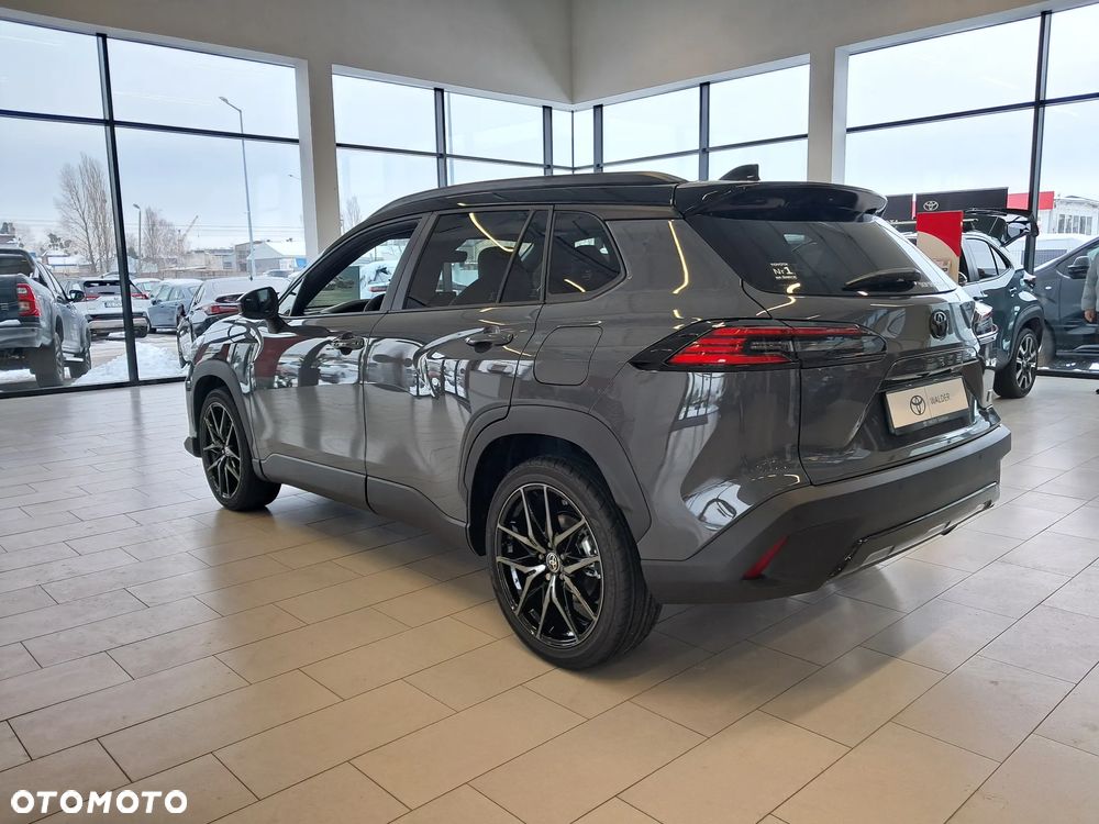 Toyota Corolla Cross 2.0 Hybrid GR Sport - 2