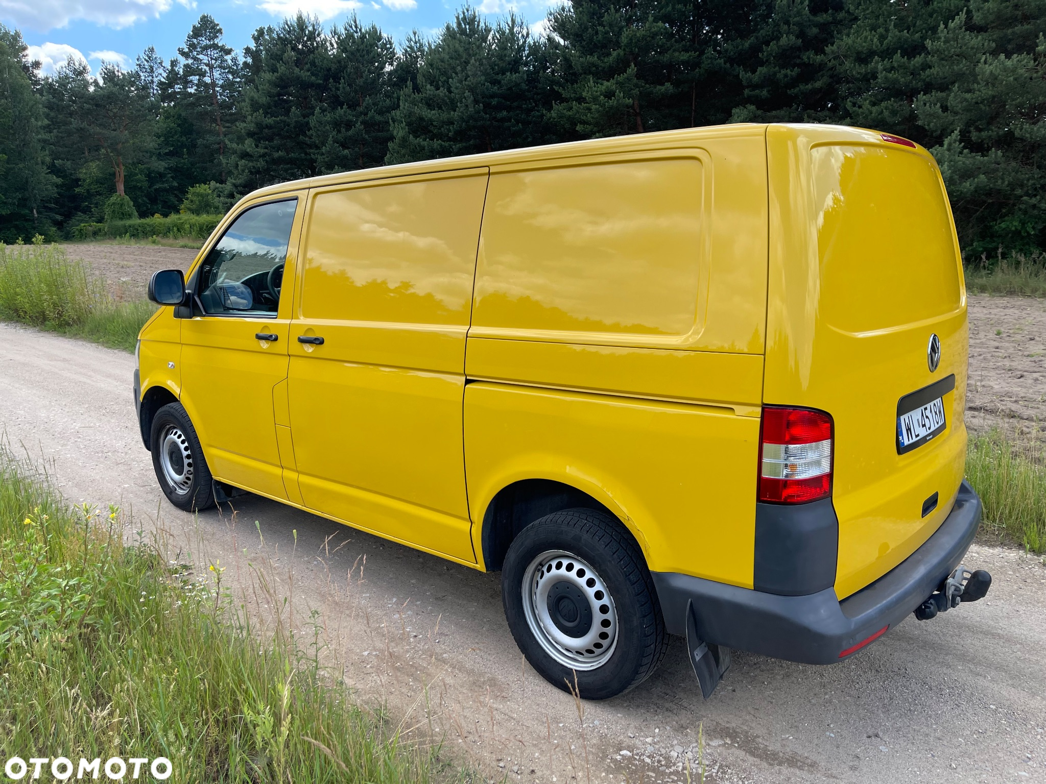 Volkswagen Transporter - 4