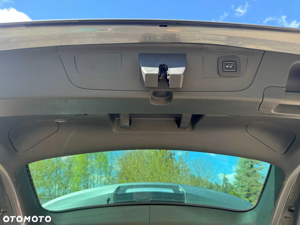 Opel Insignia 2.0 CDTI 4x4 Business Elegance S&S - 10