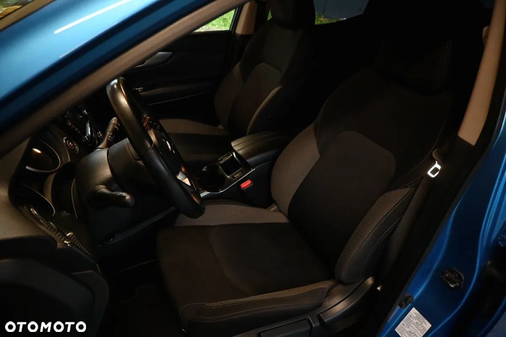 Nissan Qashqai 1.3 DIG-T N-CONNECTA - 19