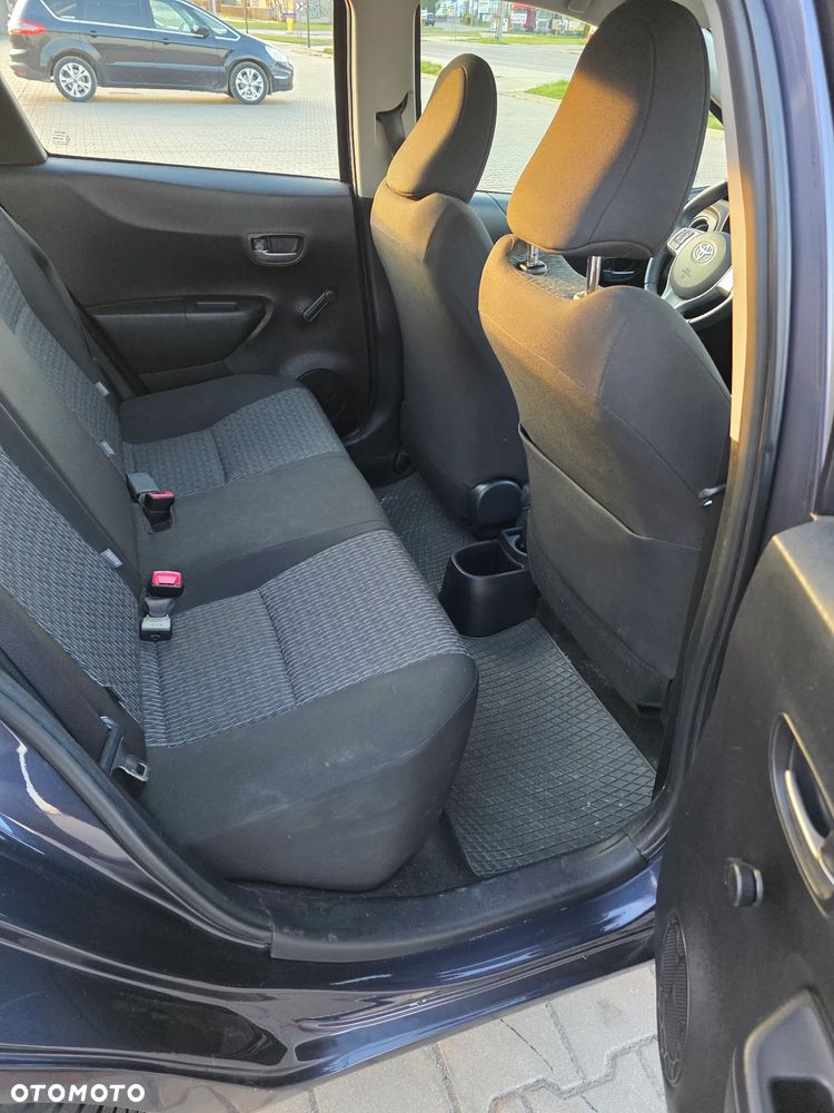 Toyota Yaris 1.33 Active - 13
