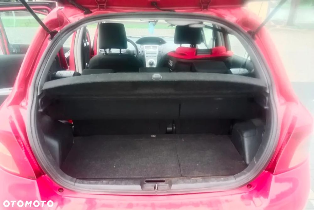 Toyota Yaris 1.3 Luna - 7