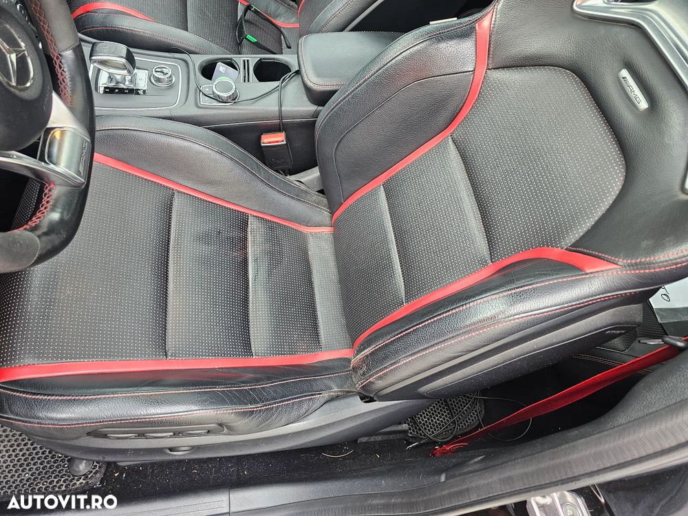 Mercedes-Benz GLA - 8