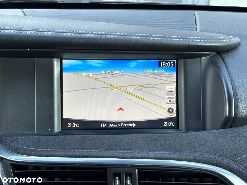 Infiniti Q30 - 22