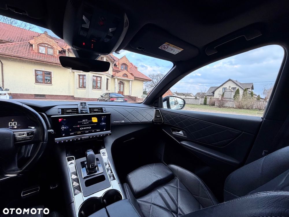 DS Automobiles DS 7 Crossback - 17