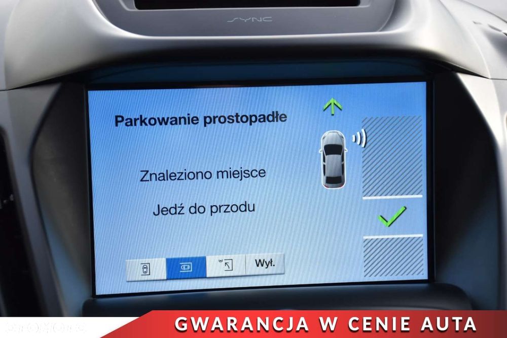 Ford Kuga 1.5 EcoBoost 2x4 Titanium - 24