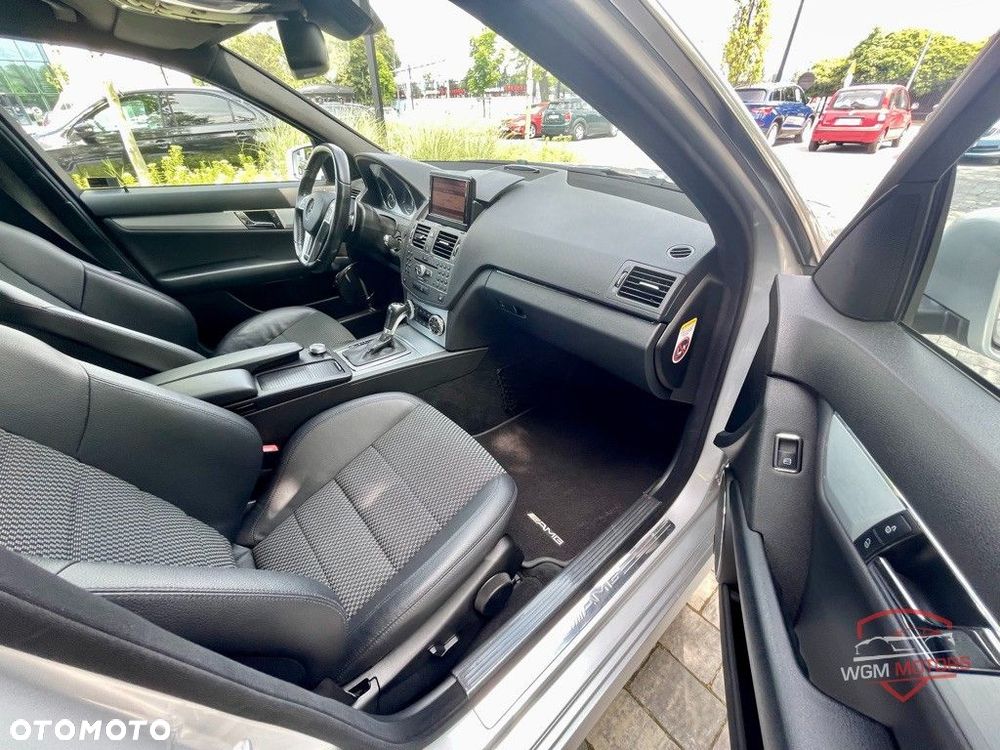Mercedes-Benz Klasa C 63 AMG 7G-TRONIC - 19