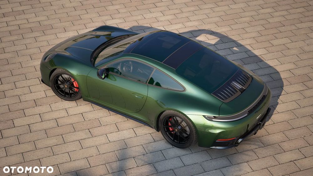 Porsche 911 Carrera T-Hybrid 4 GTS - 6