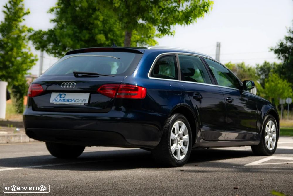 Audi A4 Avant - 10