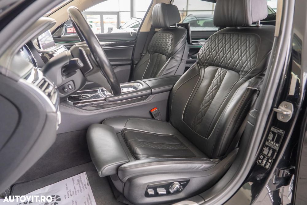 BMW Seria 7 740Ld xDrive - 23