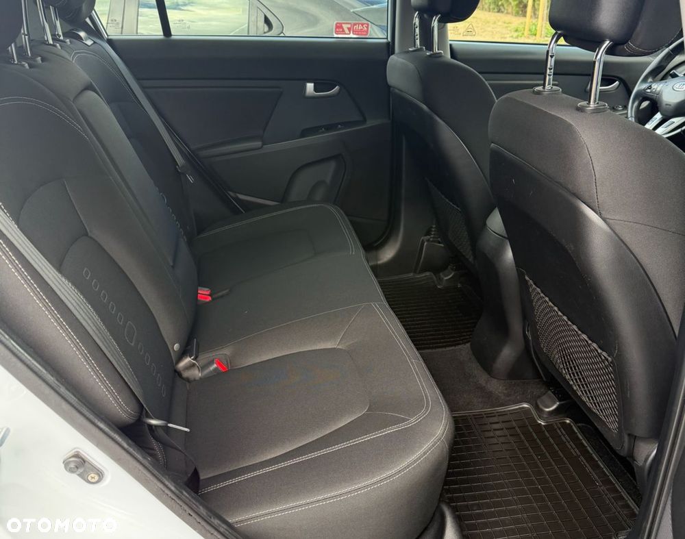 Kia Sportage 1.7 CRDI XL 2WD - 11