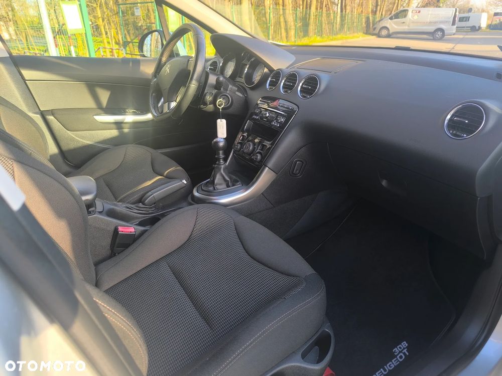Peugeot 308 - 6
