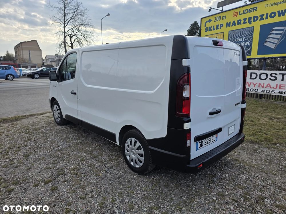 Renault Trafic - 11