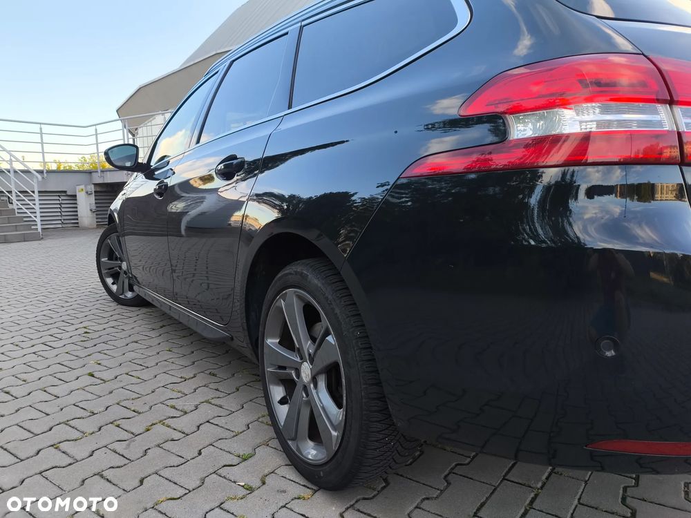Peugeot 308 BlueHDi FAP 150 Stop&Start GT-Line Edition - 17