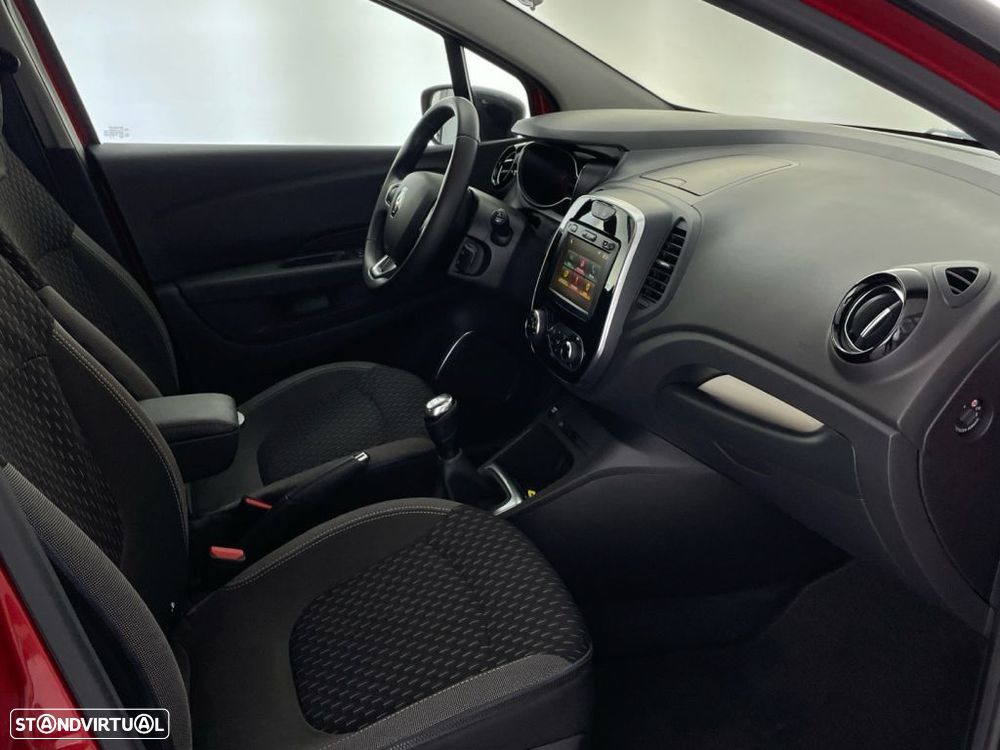 Renault Captur 0.9 TCE Exclusive - 22