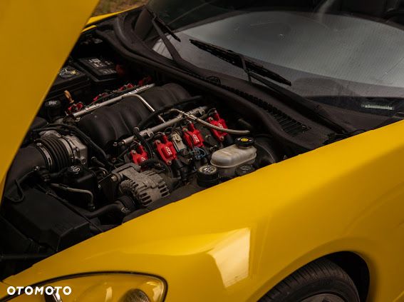 Chevrolet Corvette - 14