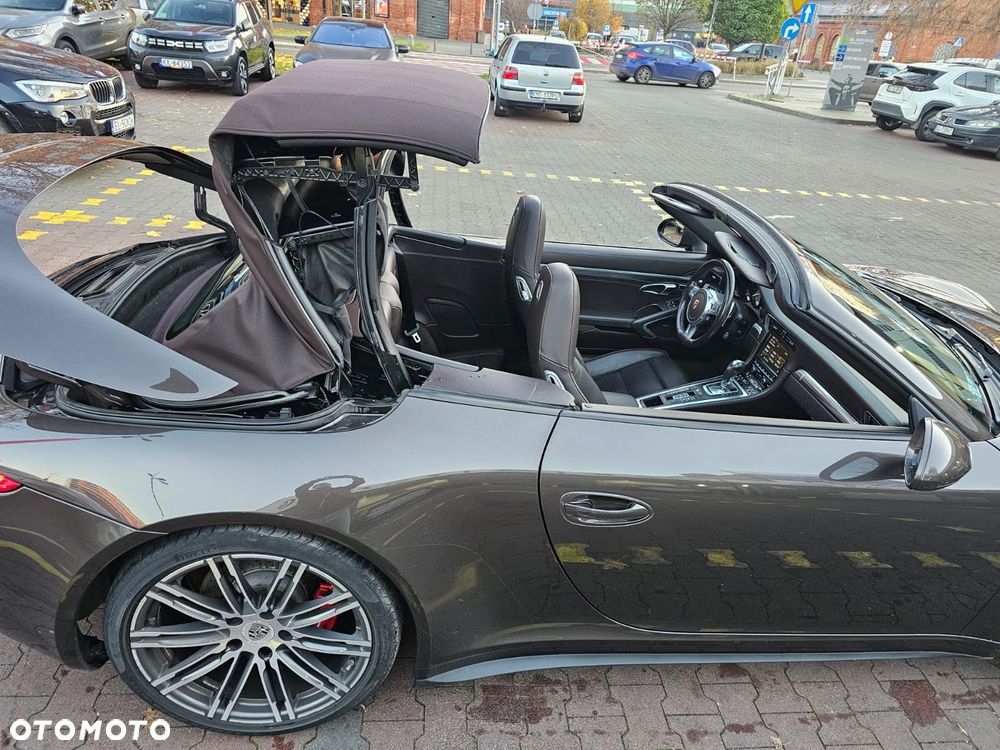 Porsche 911 Carrera 4S PDK - 10