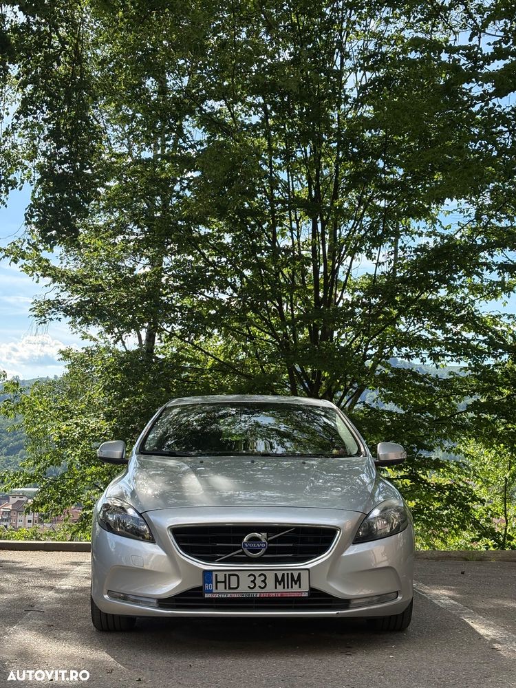 Volvo V40 D2 Aut. Kinetic - 1