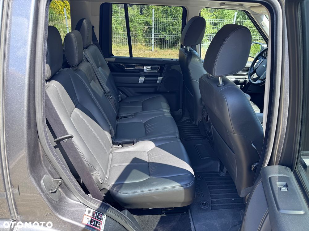 Land Rover Discovery SD V6 HSE - 9