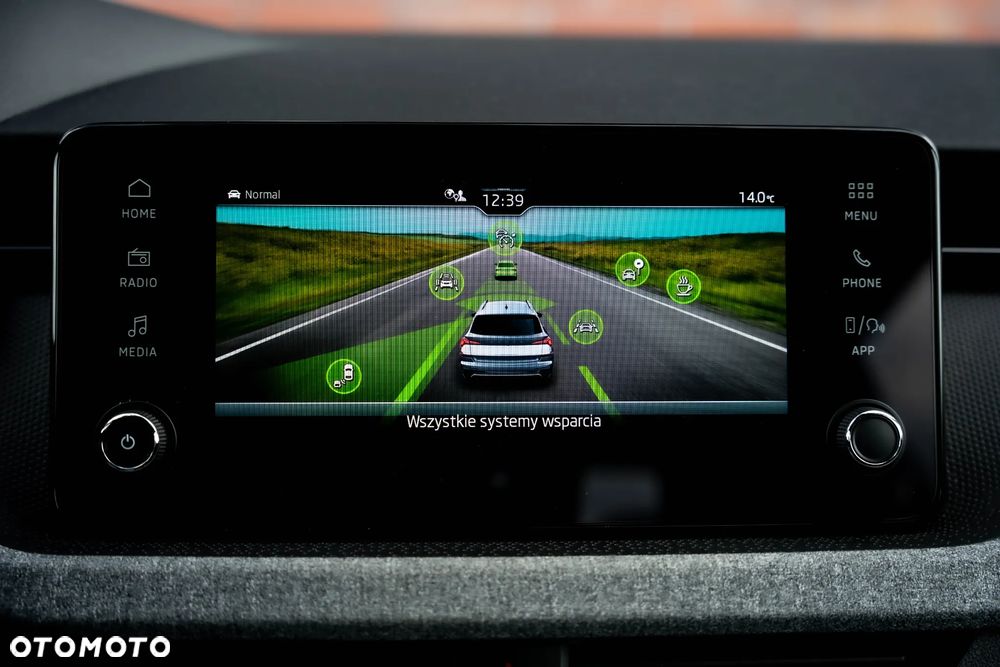 Skoda Kamiq 1.5 TSI Selection DSG - 27